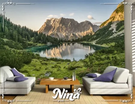 Primer tapete iz kategorije na zidu